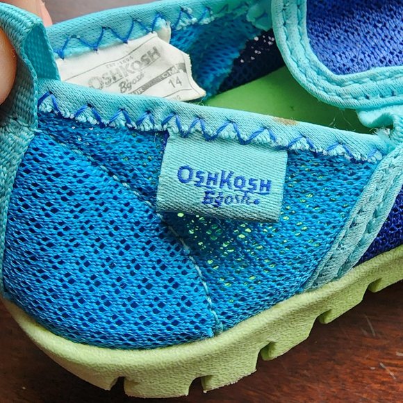 OshKosh B'gosh Blue/Green Baby Water Shoes Size 7 - Picture 12 of 13